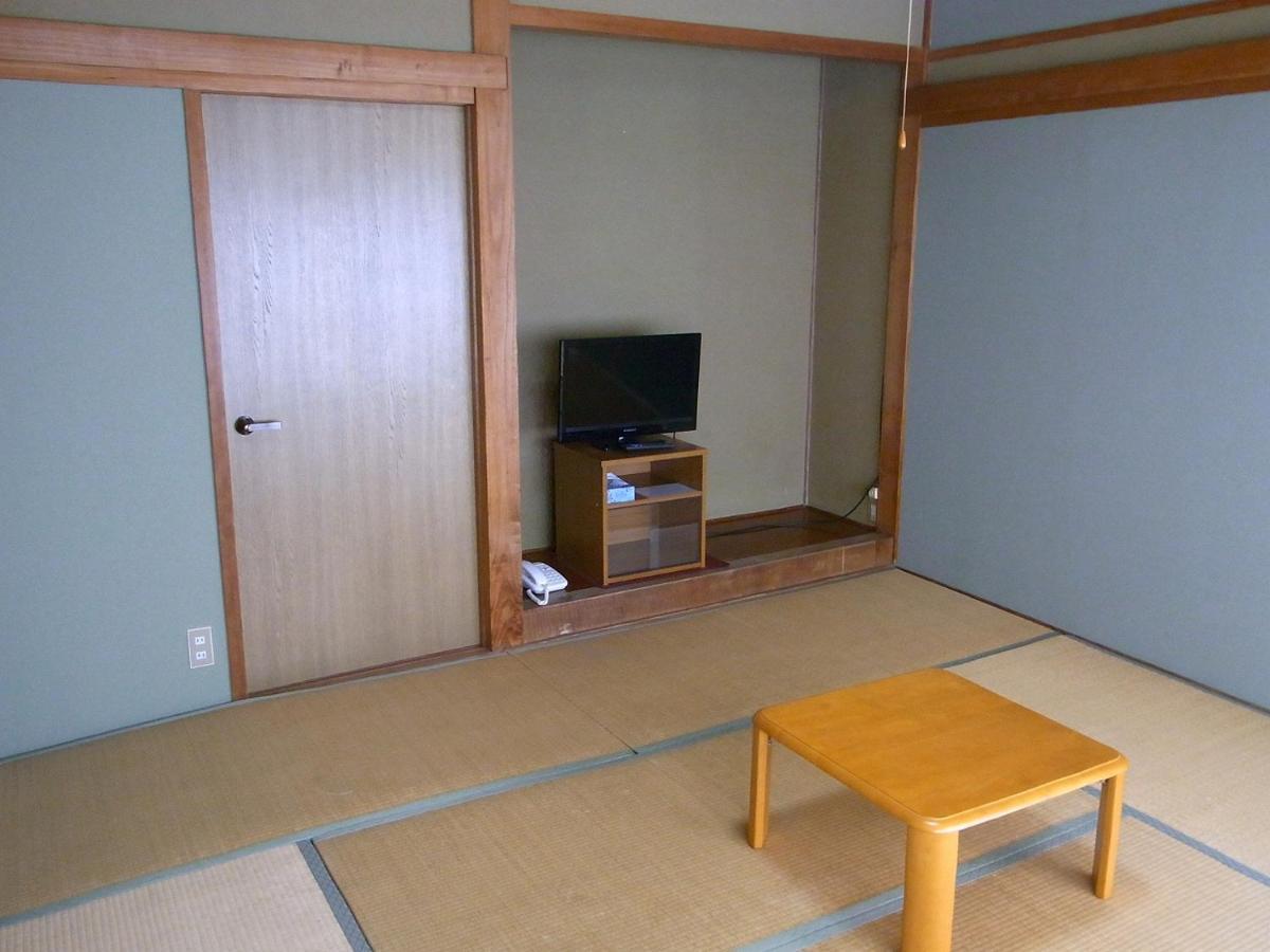 Hotel Shiroyamasou à Asahi  Extérieur photo