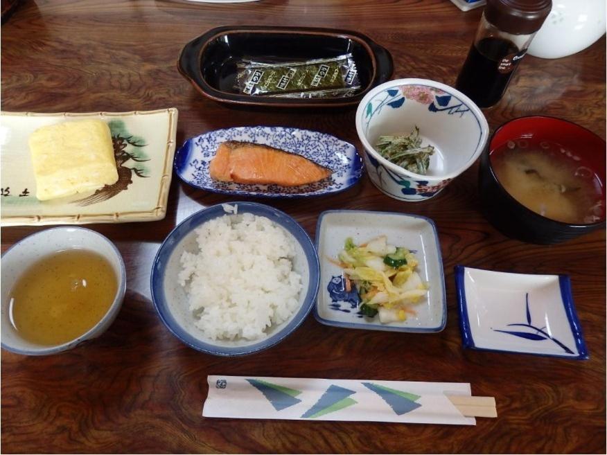 Hotel Shiroyamasou à Asahi  Extérieur photo