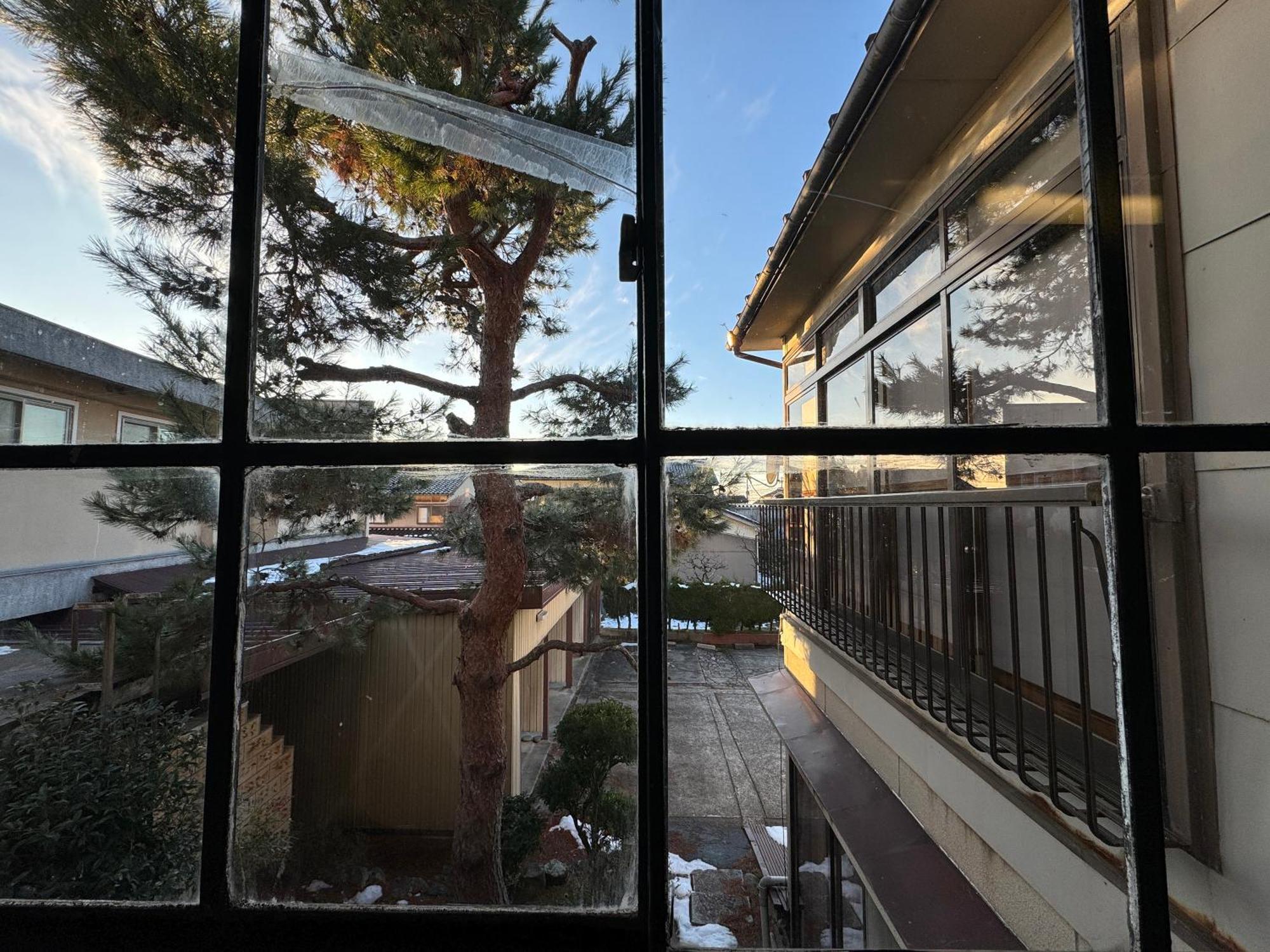 Hotel Shiroyamasou à Asahi  Extérieur photo